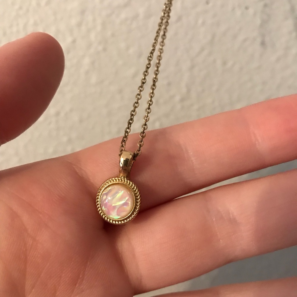 Gold Necklace w/ Opal Pendant